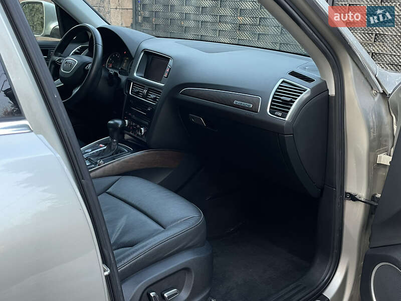 Позашляховик / Кросовер Audi Q5 2014 в Луцьку фото 27 Позашляховик / Кросовер Audi Q5 2014 в Луцьку