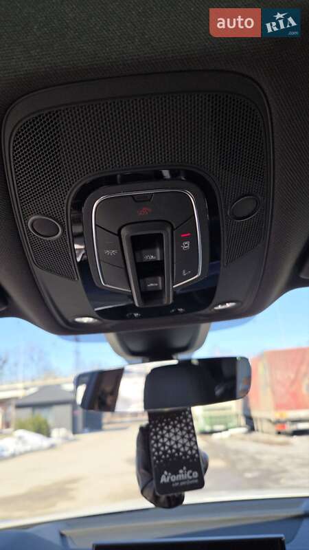 Позашляховик / Кросовер Audi Q5 2021 в Києві