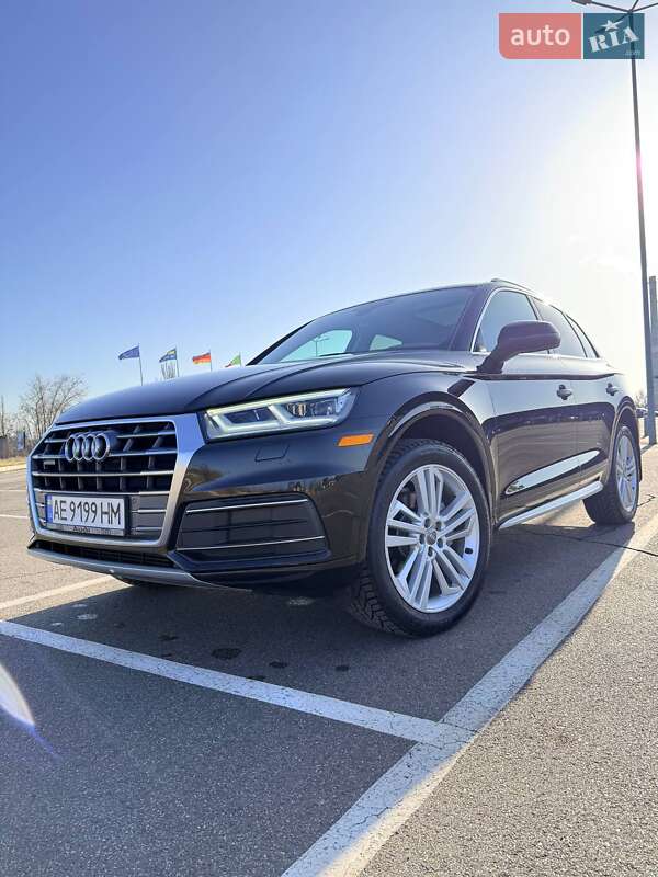 Позашляховик / Кросовер Audi Q5 2019 в Кривому Розі