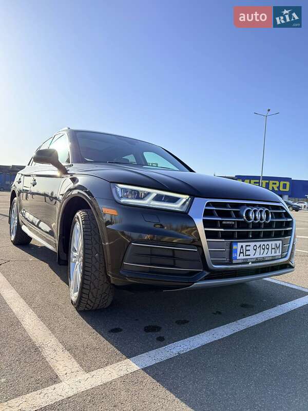 Позашляховик / Кросовер Audi Q5 2019 в Кривому Розі