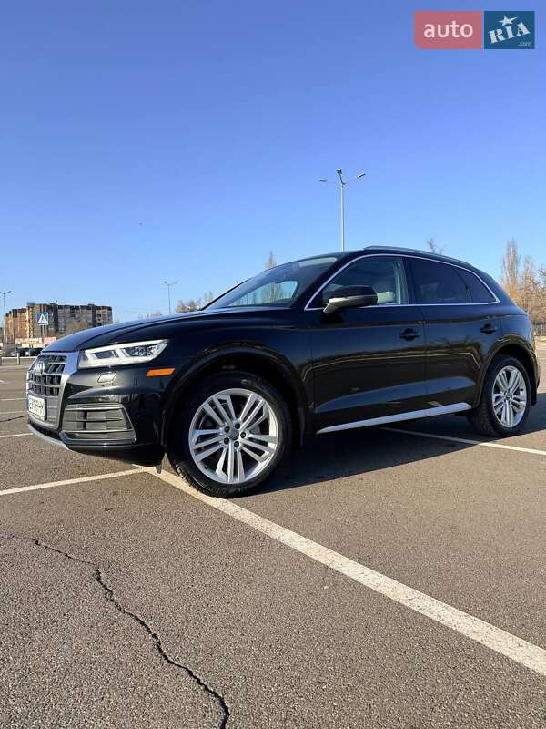 Позашляховик / Кросовер Audi Q5 2019 в Кривому Розі