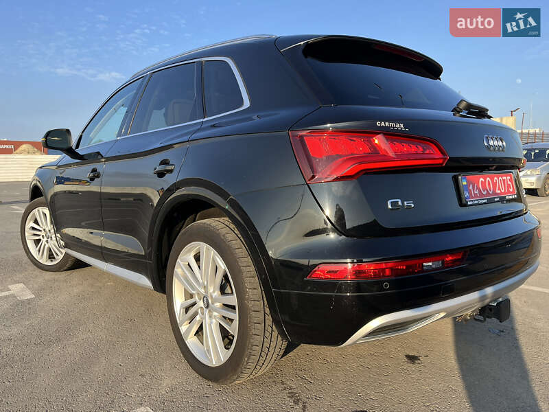 Внедорожник / Кроссовер Audi Q5 2018 в Львове