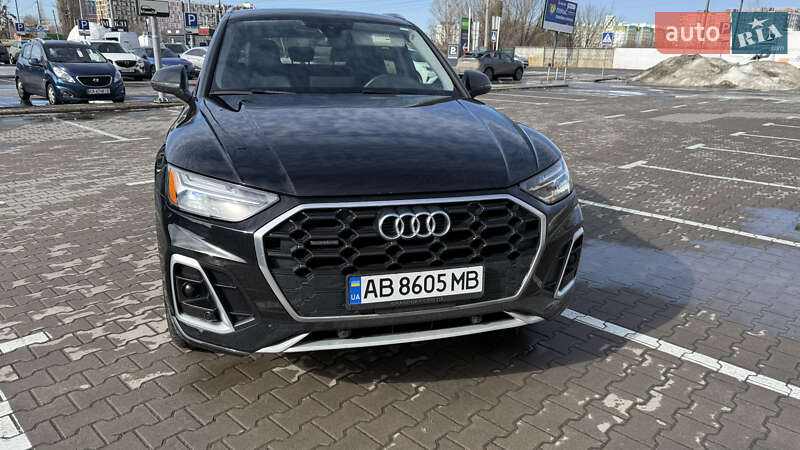 Позашляховик / Кросовер Audi Q5 2022 в Києві