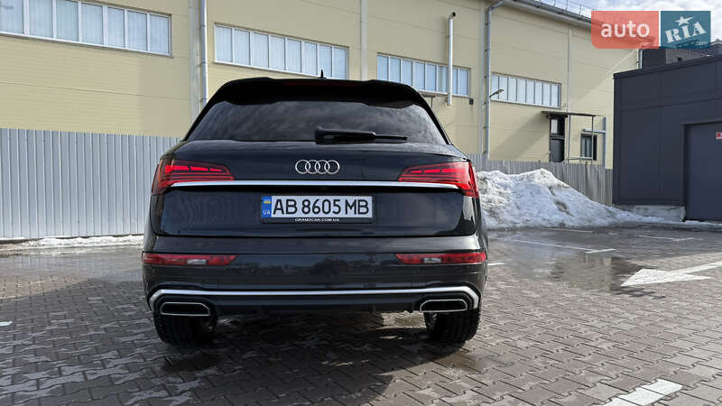 Позашляховик / Кросовер Audi Q5 2022 в Києві
