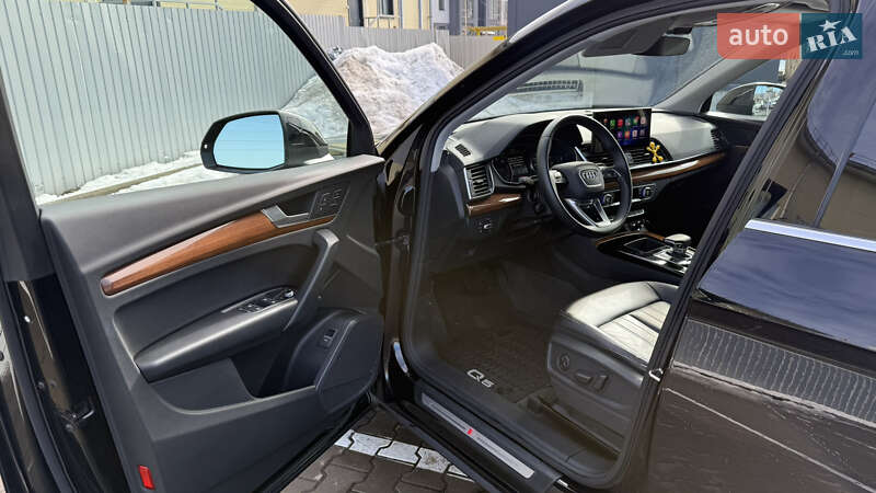 Позашляховик / Кросовер Audi Q5 2022 в Києві