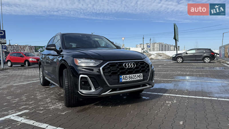 Позашляховик / Кросовер Audi Q5 2022 в Києві