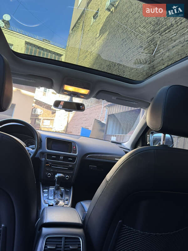 Позашляховик / Кросовер Audi Q5 2015 в Києві фото 34 Позашляховик / Кросовер Audi Q5 2015 в Києві