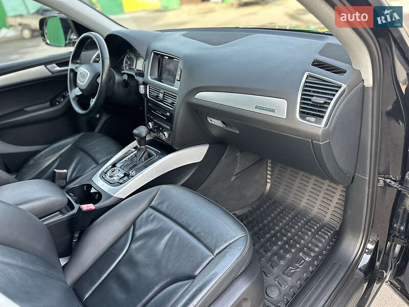 Позашляховик / Кросовер Audi Q5 2015 в Володимирі фото 63 Позашляховик / Кросовер Audi Q5 2015 в Володимирі