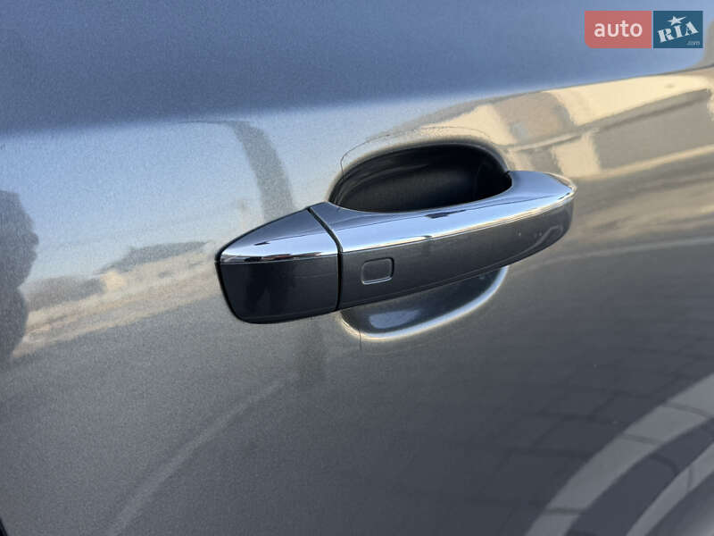 Позашляховик / Кросовер Audi Q5 2015 в Ковелі