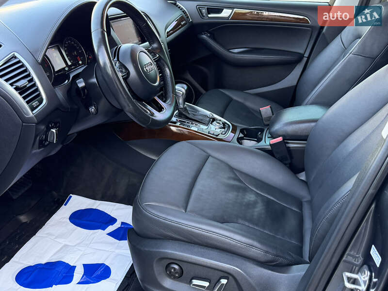 Позашляховик / Кросовер Audi Q5 2015 в Ковелі