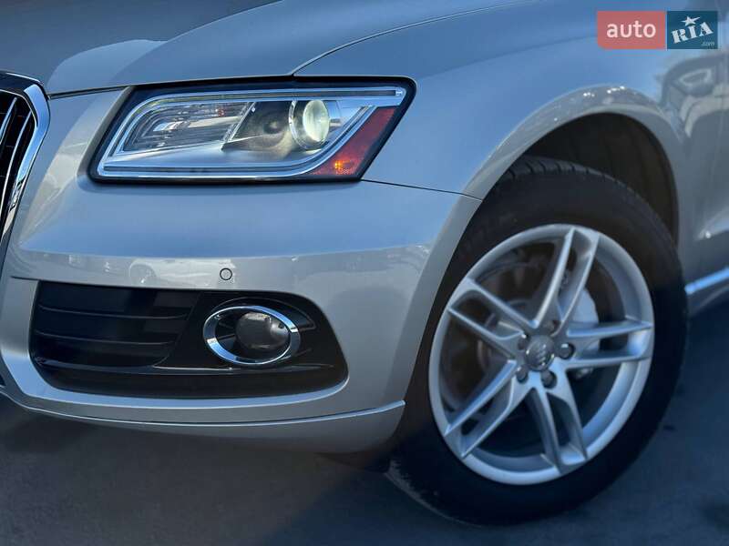 Внедорожник / Кроссовер Audi Q5 2015 в Ровно