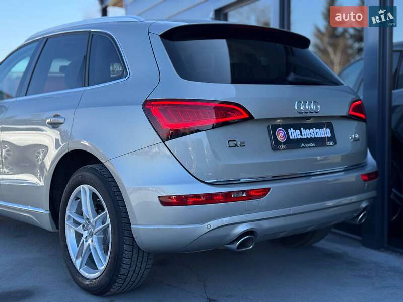 Внедорожник / Кроссовер Audi Q5 2015 в Ровно