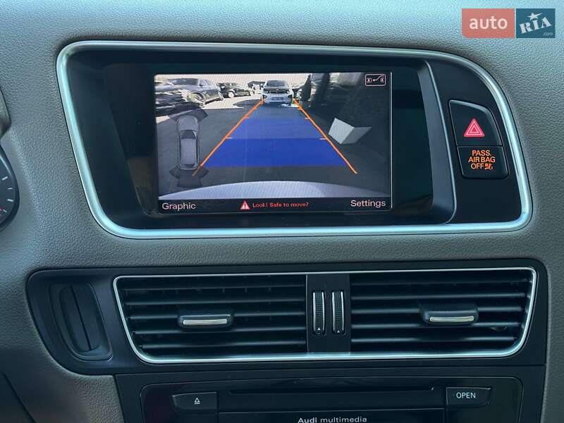 Внедорожник / Кроссовер Audi Q5 2015 в Ровно