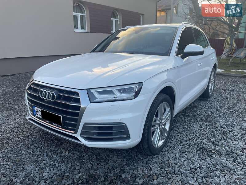 Позашляховик / Кросовер Audi Q5 2017 в Львові фото Позашляховик / Кросовер Audi Q5 2017 в Львові