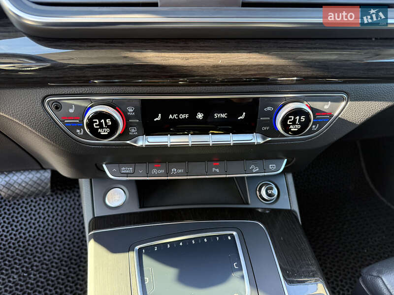 Позашляховик / Кросовер Audi Q5 2018 в Києві фото 17 Позашляховик / Кросовер Audi Q5 2018 в Києві