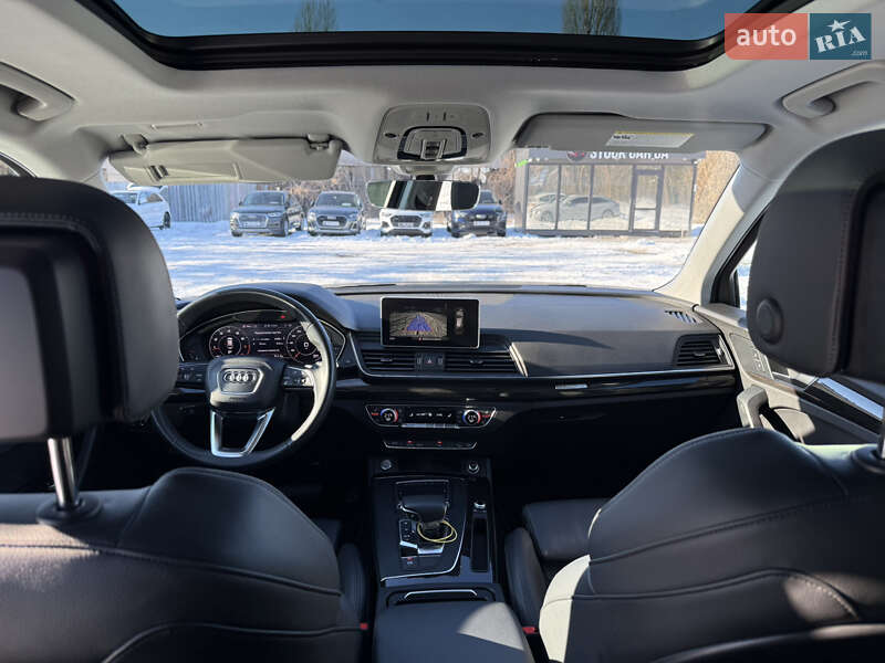 Позашляховик / Кросовер Audi Q5 2018 в Києві фото 29 Позашляховик / Кросовер Audi Q5 2018 в Києві