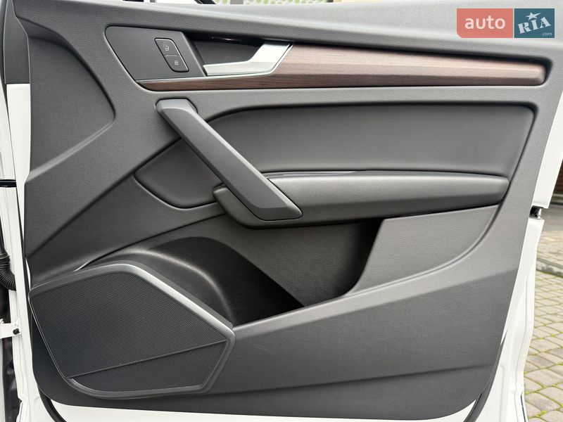 Внедорожник / Кроссовер Audi Q5 2024 в Коломые