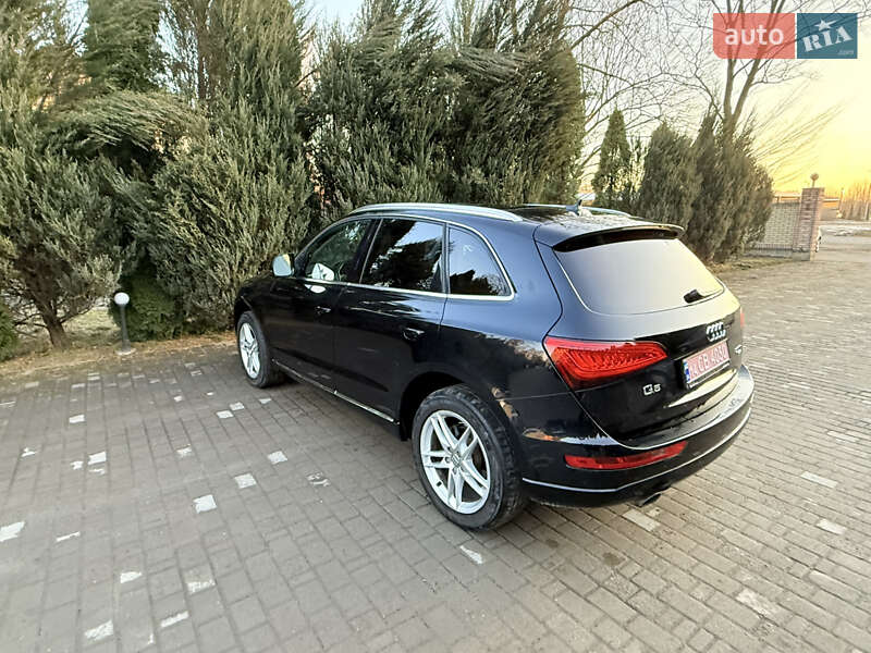 Позашляховик / Кросовер Audi Q5 2013 в Самборі