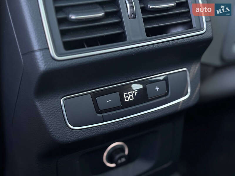 Позашляховик / Кросовер Audi Q5 2018 в Львові