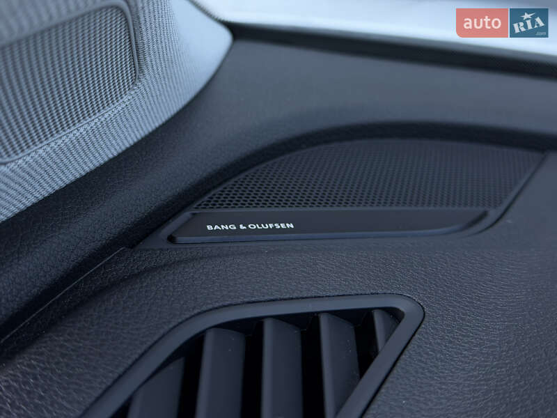 Позашляховик / Кросовер Audi Q5 2018 в Луцьку