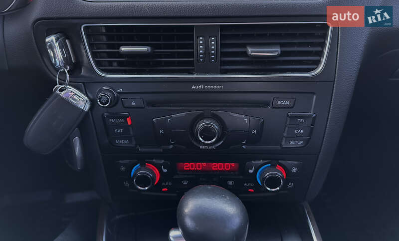 Позашляховик / Кросовер Audi Q5 2011 в Луцьку