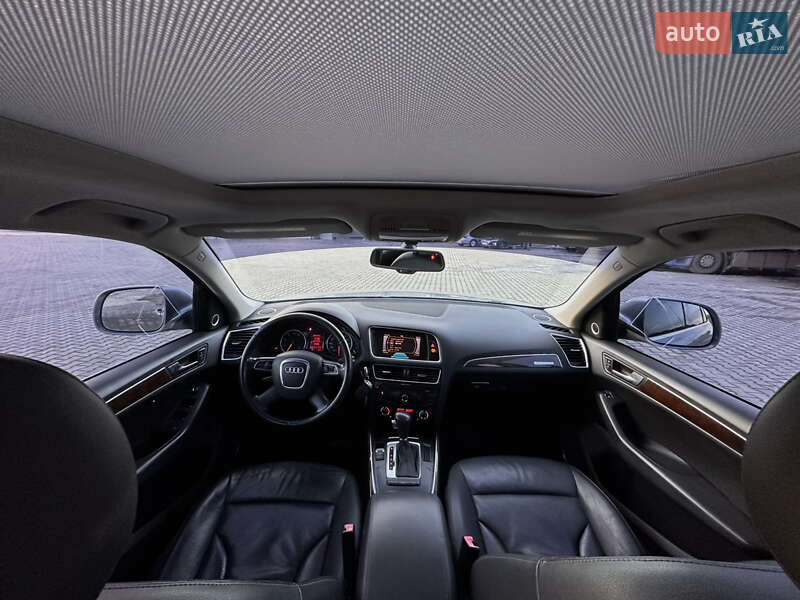 Позашляховик / Кросовер Audi Q5 2011 в Луцьку