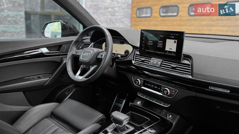 Позашляховик / Кросовер Audi Q5 2022 в Рівному