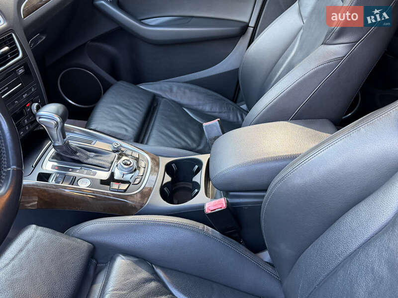 Позашляховик / Кросовер Audi Q5 2016 в Ковелі