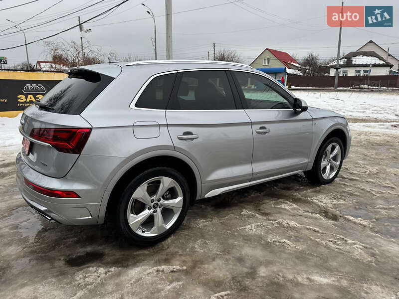 Внедорожник / Кроссовер Audi Q5 2022 в Броварах