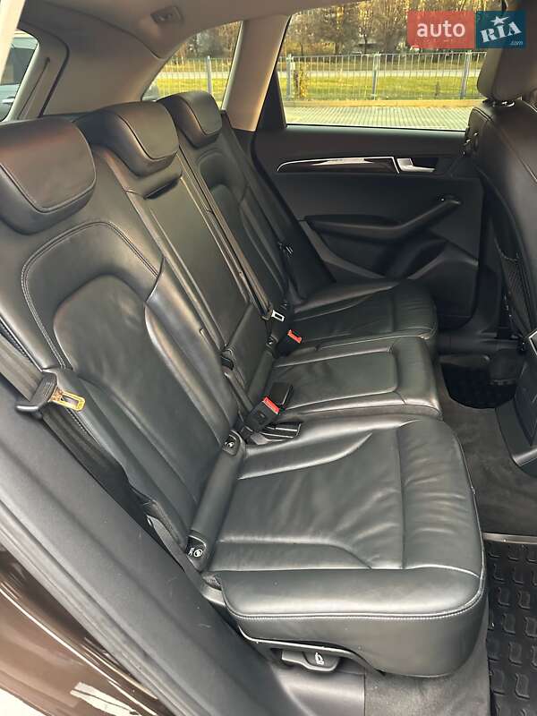 Позашляховик / Кросовер Audi Q5 2012 в Дрогобичі