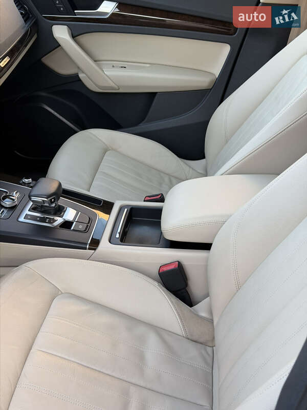 Внедорожник / Кроссовер Audi Q5 2018 в Луцке фото 26 Внедорожник / Кроссовер Audi Q5 2018 в Луцке