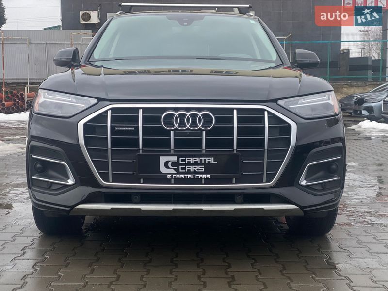 Позашляховик / Кросовер Audi Q5 2020 в Луцьку