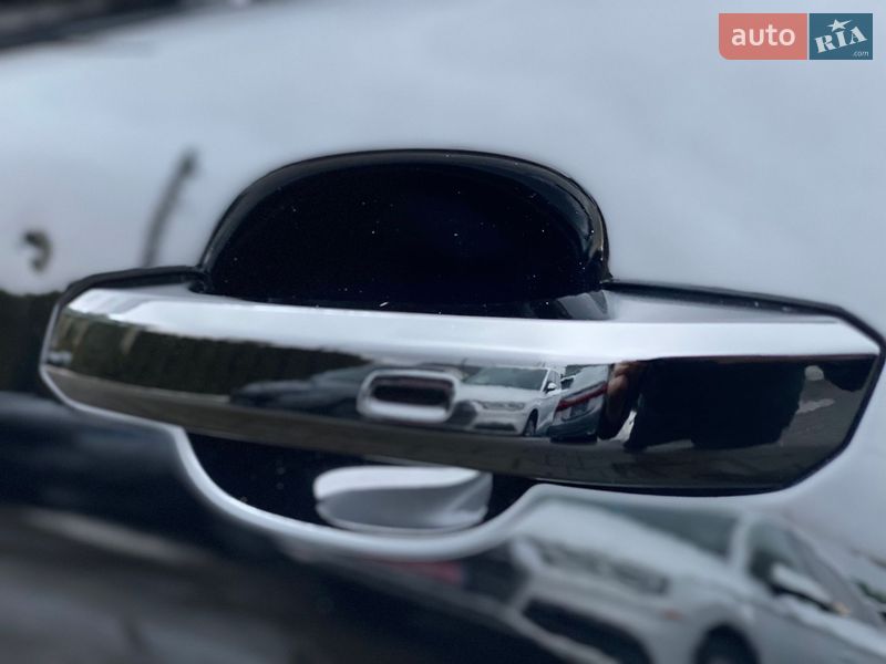 Позашляховик / Кросовер Audi Q5 2020 в Луцьку