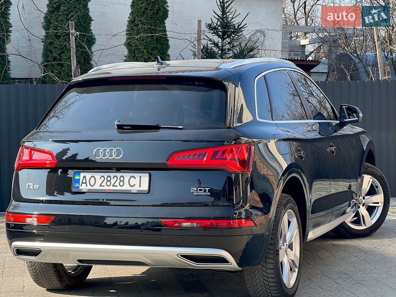 Позашляховик / Кросовер Audi Q5 2017 в Ужгороді фото 11 Позашляховик / Кросовер Audi Q5 2017 в Ужгороді