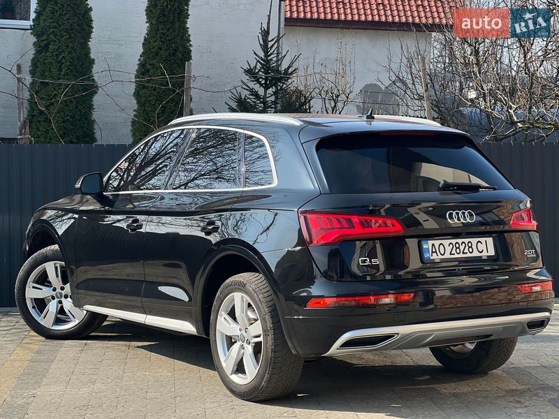 Позашляховик / Кросовер Audi Q5 2017 в Ужгороді фото 16 Позашляховик / Кросовер Audi Q5 2017 в Ужгороді