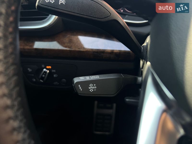 Позашляховик / Кросовер Audi Q5 2017 в Ужгороді фото 40 Позашляховик / Кросовер Audi Q5 2017 в Ужгороді