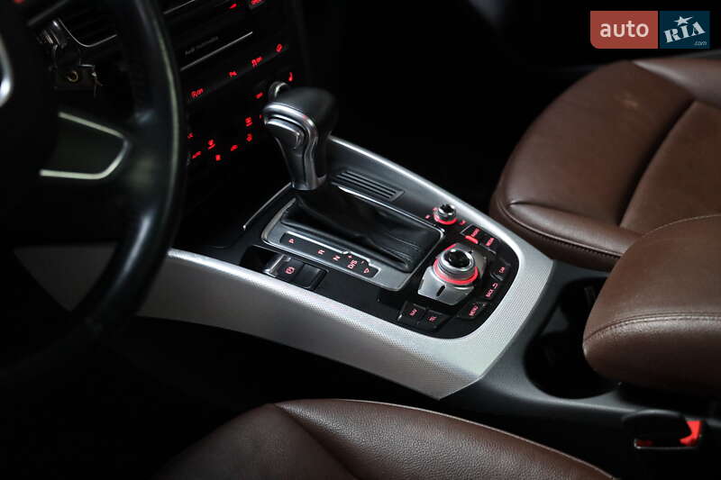 Позашляховик / Кросовер Audi Q5 2016 в Луцьку