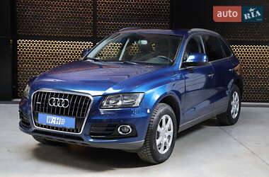 Позашляховик / Кросовер Audi Q5 2016 в Луцьку