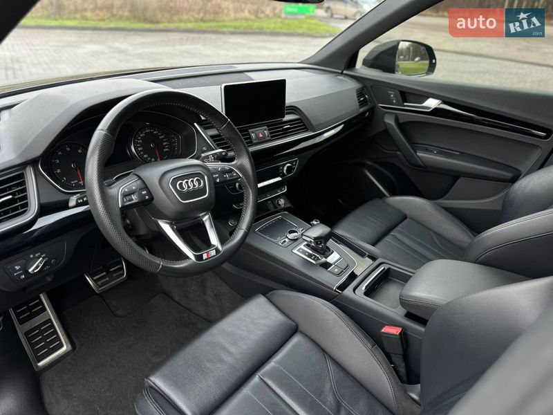 Внедорожник / Кроссовер Audi Q5 2019 в Ровно