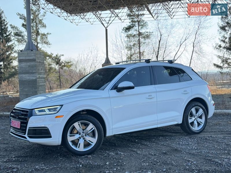 Позашляховик / Кросовер Audi Q5 2018 в Самборі