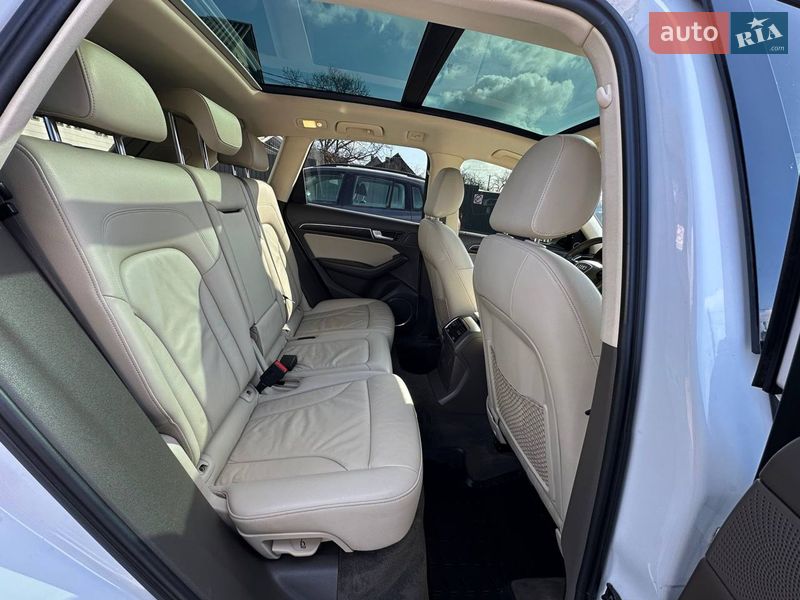 Внедорожник / Кроссовер Audi Q5 2017 в Львове