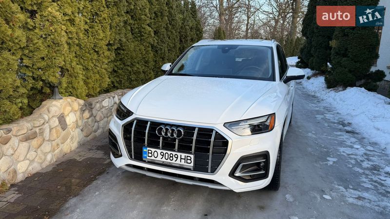 Внедорожник / Кроссовер Audi Q5 2021 в Тернополе