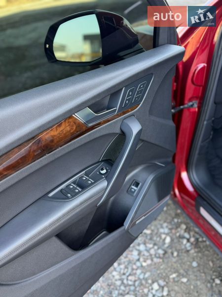 Внедорожник / Кроссовер Audi Q5 2017 в Львове