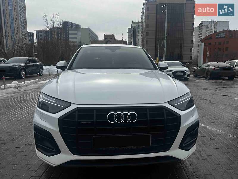 Audi Q5 2021