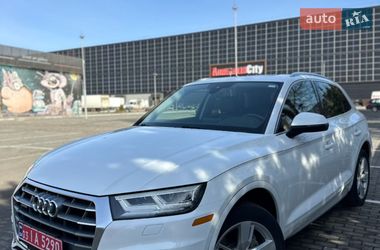Внедорожник / Кроссовер Audi Q5 2020 в Луцке