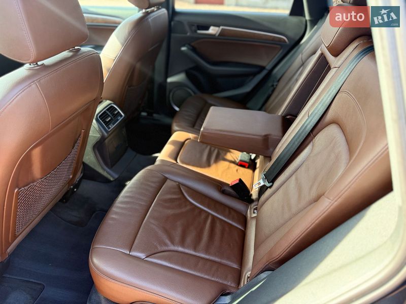 Позашляховик / Кросовер Audi Q5 2014 в Луцьку