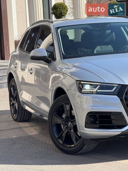 Внедорожник / Кроссовер Audi Q5 2018 в Стрые