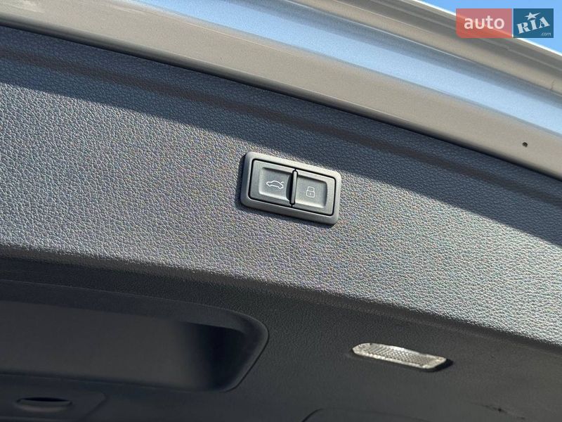 Внедорожник / Кроссовер Audi Q5 2018 в Стрые