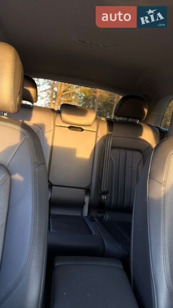 Позашляховик / Кросовер Audi Q5 2019 в Самборі фото 47 Позашляховик / Кросовер Audi Q5 2019 в Самборі