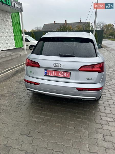 Внедорожник / Кроссовер Audi Q5 2018 в Владимире